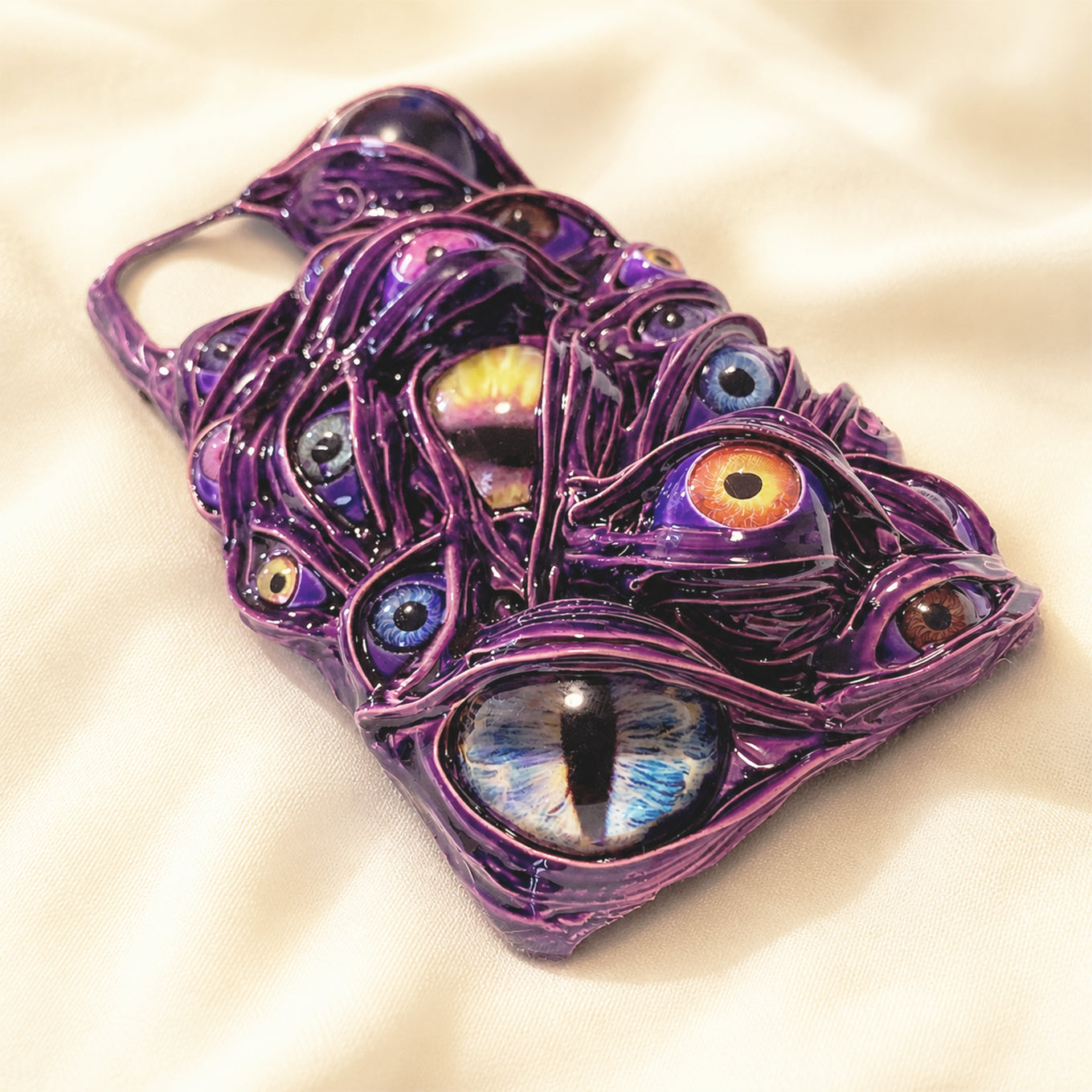 The Violet Watcher – 3D Eyeball iPhone Case